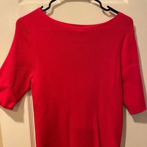 Bright pink, ribbed, short-sleeved sweater